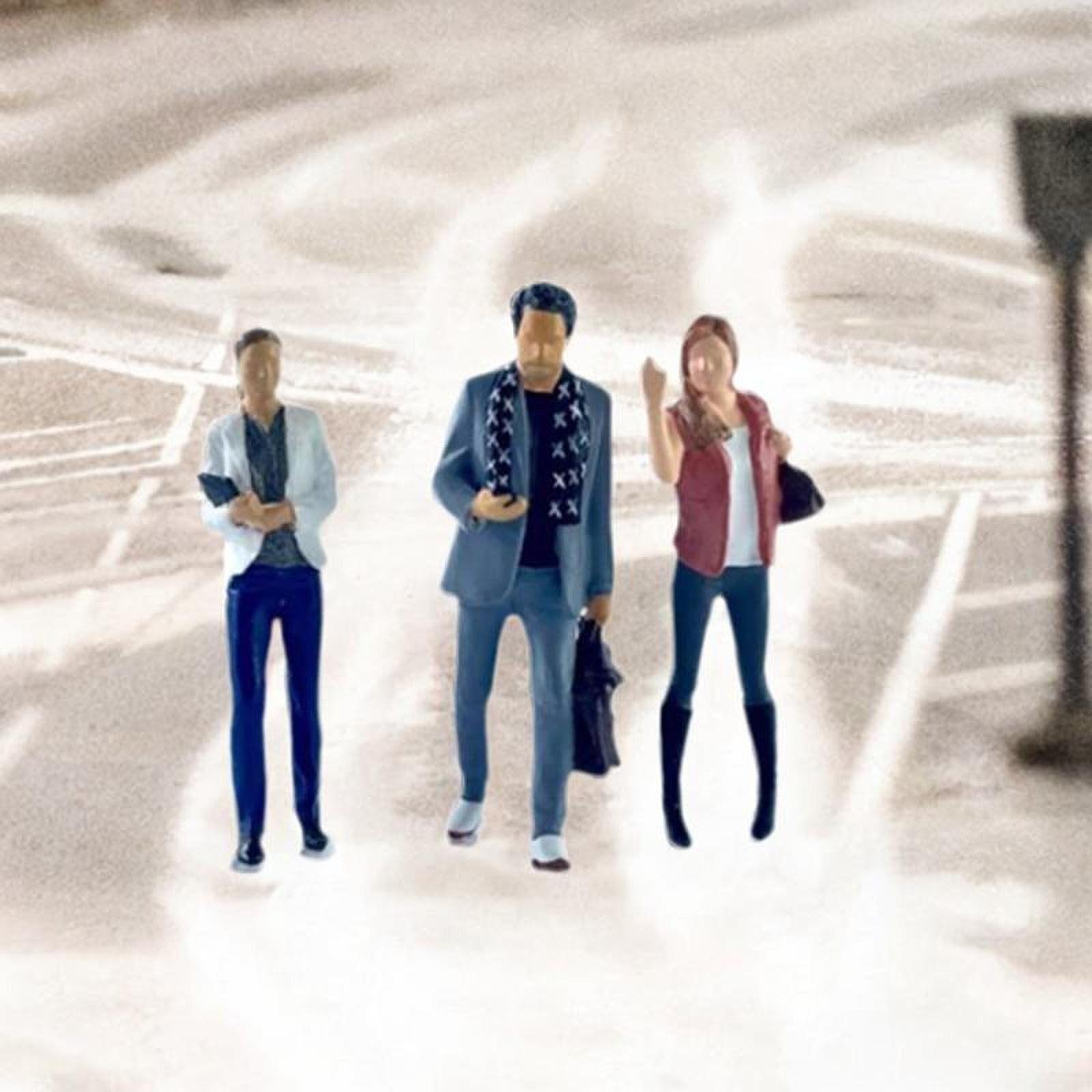 

3Pcs 1/64 People Figures, Businessman and Secretary Figures for Diorama Miniature Scene Decor