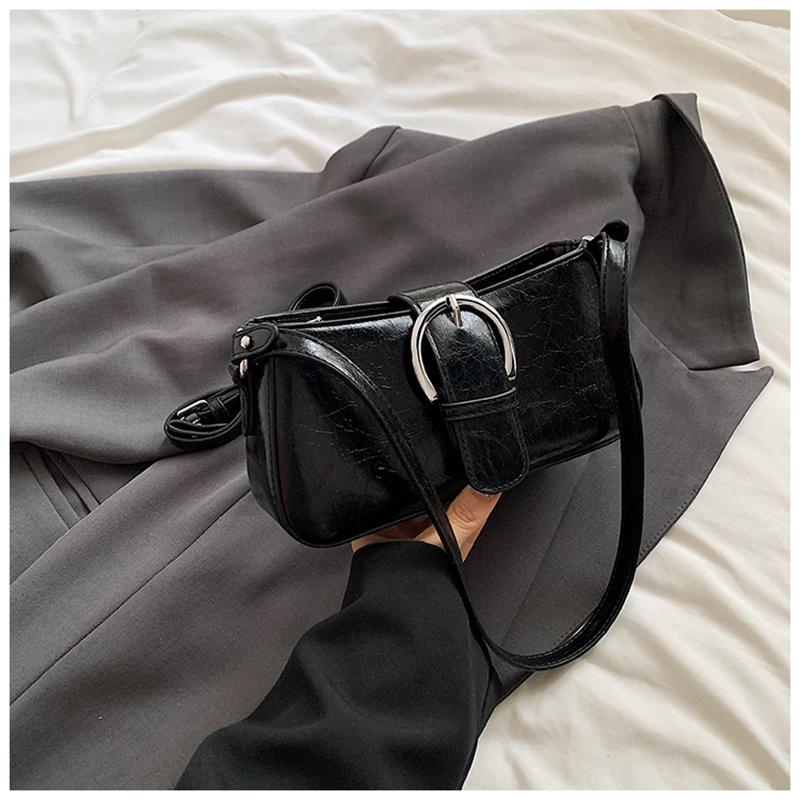 Single shoulder Korean crossbody bags for women versatile fashion bags small square bag women's shopping wallet