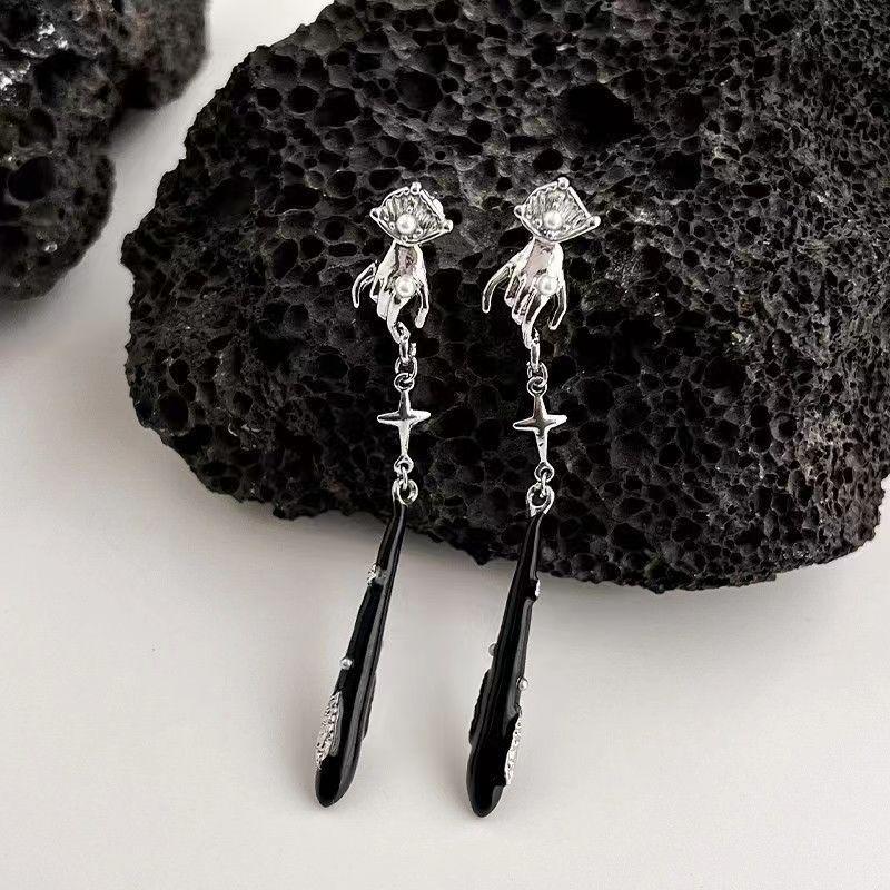 Yunzhiyu Yu Shuxin Unique Chinese-Style Tassel Earrings - Cool, Niche Design for Women