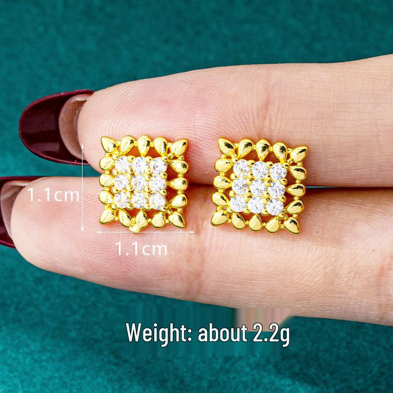 

Популярные серьги-пусеты в виде снежинок для женщин: Вьетнамское золото с бриллиантами, квадратный дизайн, стойкий цвет.