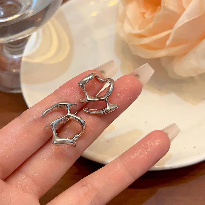 Irregular Liquid Hollow Metal Copper Color Stud Earring for Women Simple Temperament Personality Zircon Girl Gift