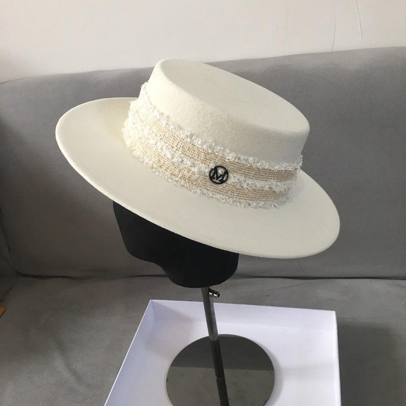 New England Vintage Wide Brim Women Fedoras Hat Ladies Girl Autumn Winter Fashion Letter White Wool Felt Flat Top Hat Party Hat