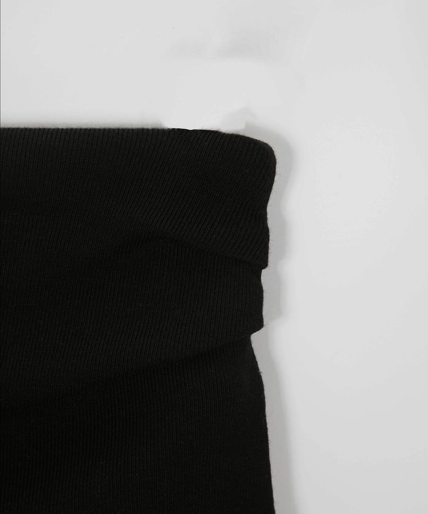 Aejeuon Dewy Long Skirt / Black