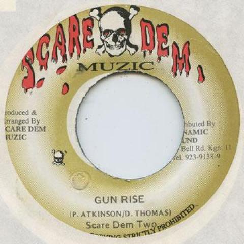 7inch Record SCARE DEM TWO - Gun Rise Scare Dem Muzic 1997 Jamaica Reggae, Ska & Dub