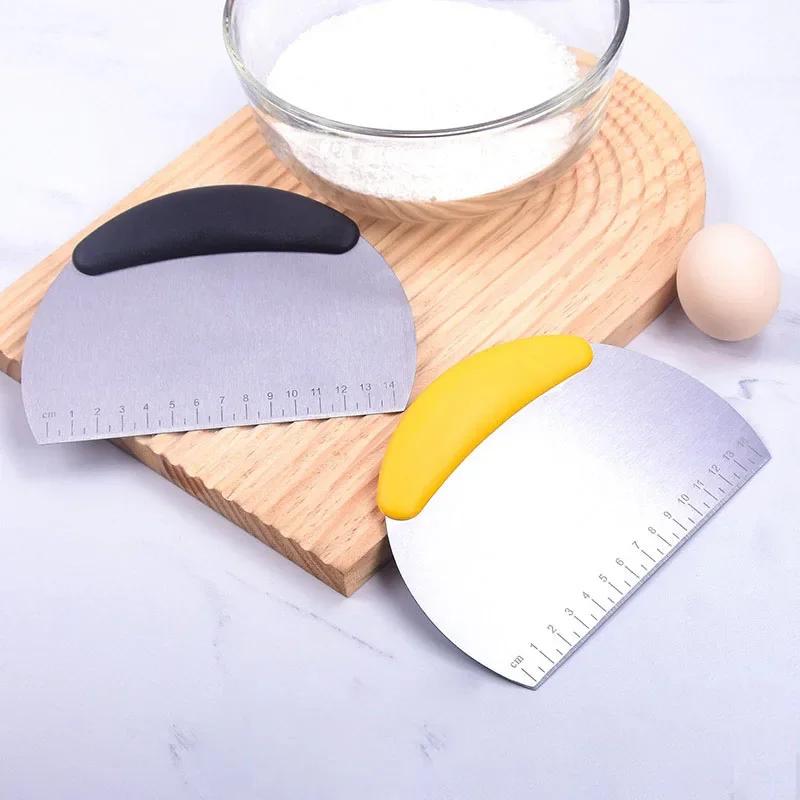 Multi-purpose Stainless Steel Scraper  Chopper, Dough Scraper, Pizza Dough Cutter , Kitchen Dining Bar Tools