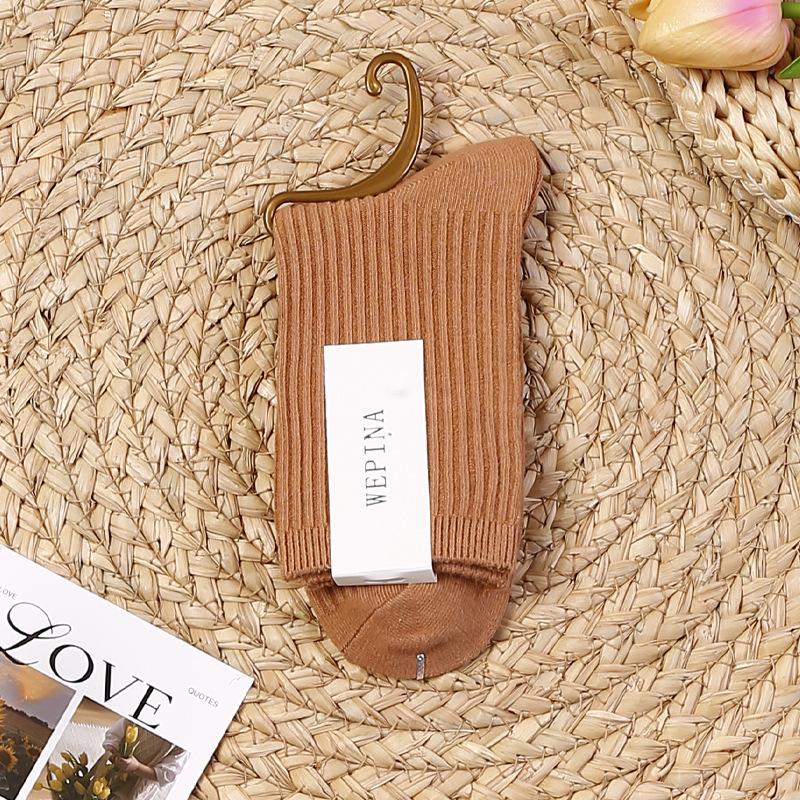 2025 Nowe Damskie Skarpetki z Czystej Bawełny o Niskim Kroju - Antyzapachowe, Pochłaniające Pot, Do Połowy Łydki, Idealne na Wiosnę i Lato.