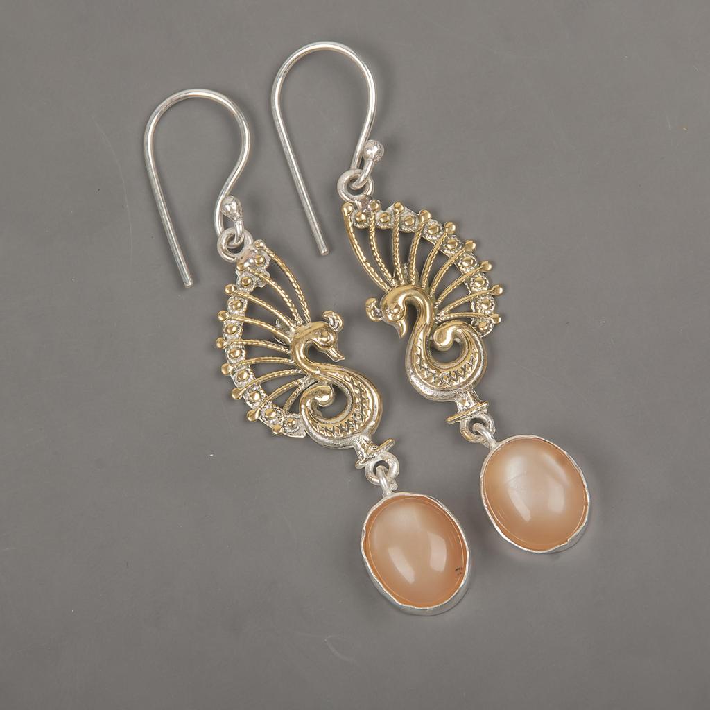 Boucles d'oreilles attrayantes en pierre de lune pêche faites à la main en argent sterling massif 925, boucles d'oreilles en argent de créateur pour cadeau de mariage
