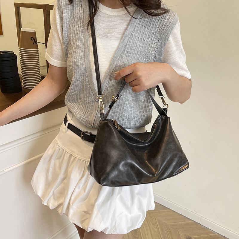 Trendy Design Crossbody Handbag Elegant Leather Classic Hobo Messenger Bag For Women Fashion Large Capacity Shoulder Totes