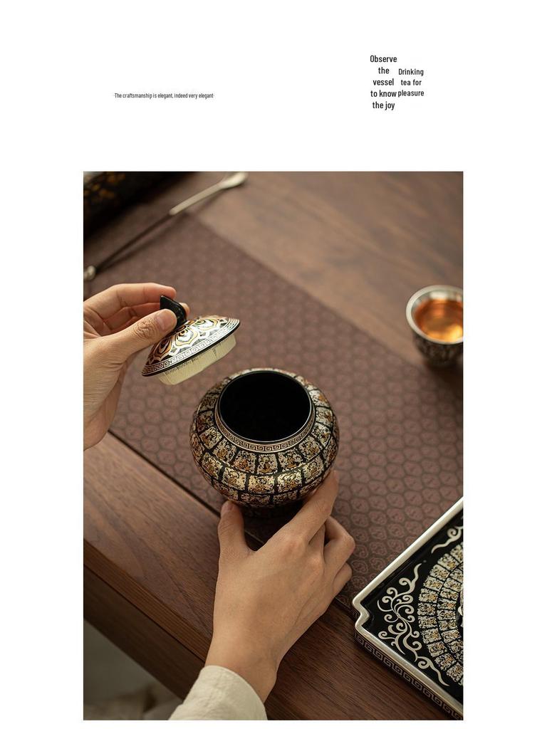 Ten Thousand Buddhas Gilded Silver Ceramic Tea Canister - Airtight Jar with Extra Large Capacity for Green, Black, and White Tea Storage.