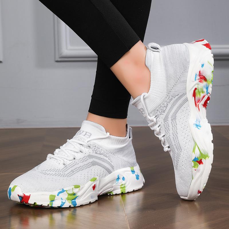 Fashion Fashion Large Size Women's Sports Shoes Soft Sole Breathable Casual Running Socks Shoe All Match Single Shoe for Comfort