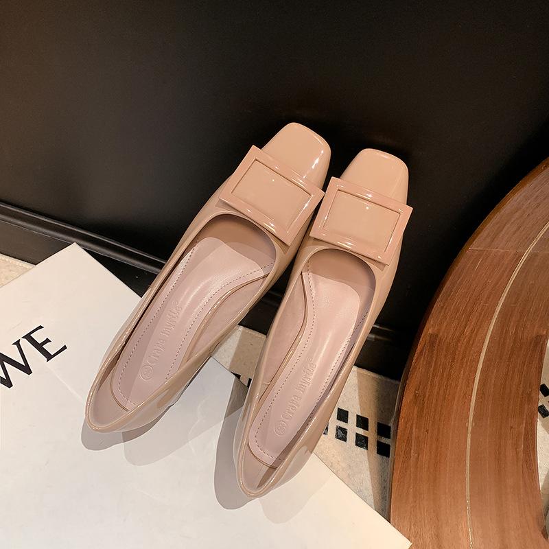 

Виноградная мать studiolee~ Классическая квадратная пряжка толстый каблук нежный ветер квадратная головка элегантный темперамент высокий каблук одиночные туфли весна 40