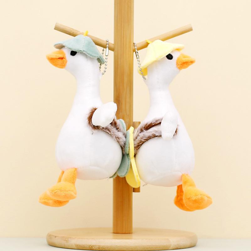 Adorable White Goose Plush Toy Keychain Cartoon Duck Doll Backpack Charm