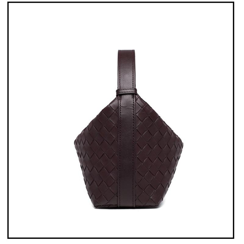 Ladies' Niche Woven Bags, High-end Lunch Box Bags, Women's Bags, Bento Bags, New Styles of Armpit Bags, Popular Handbags