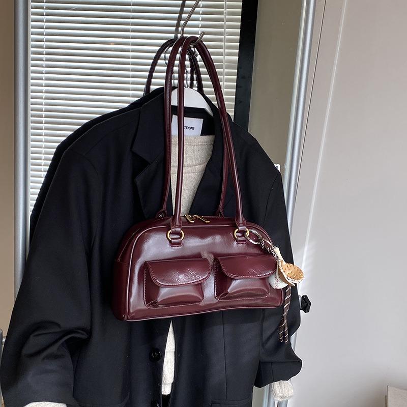 Retro Underarm Bag Women's New High-end Texture Shoulder Tote Bag Niche Large-capacity Portable Commuter Bag
