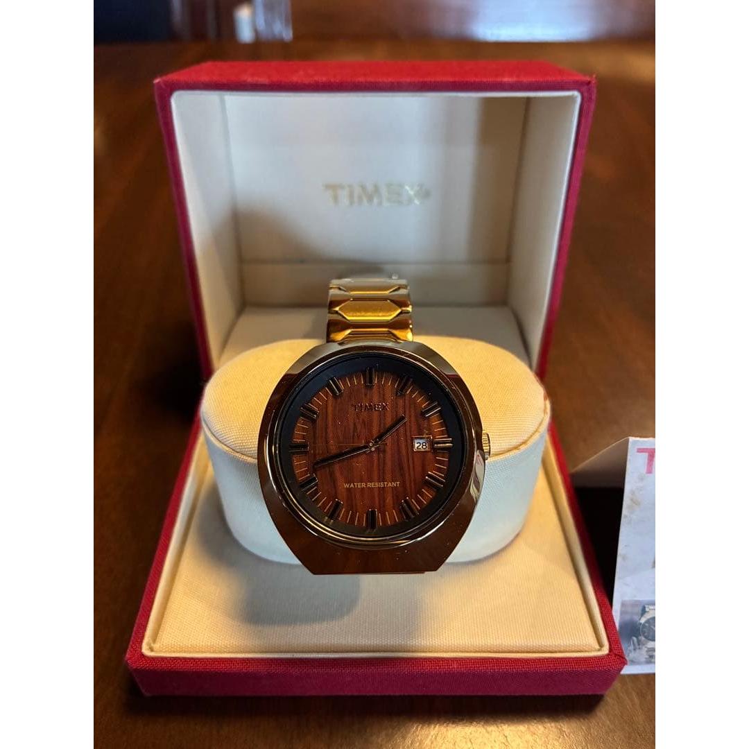 Used TIMEX 1972TimexQuartz Reprint Limited Edition