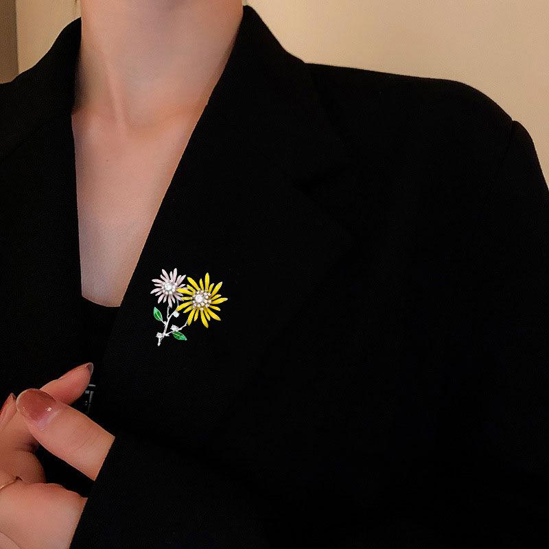 1 broșă strălucitoare cu două capete de floarea-soarelui pentru ace de plante neutre feminine disponibile pentru cadouri casual pentru accesorii de petrecere