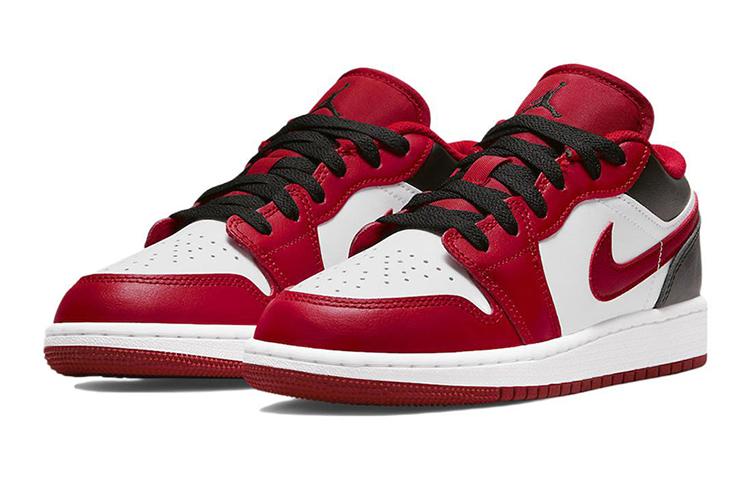 Jordan 1 Low Bulls GS 553560-163