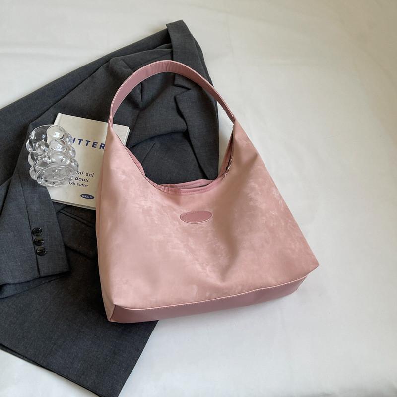 Stylish Retro Commuter Shoulder Bag For Women Spacious Pu Tote Bag For Daily Use