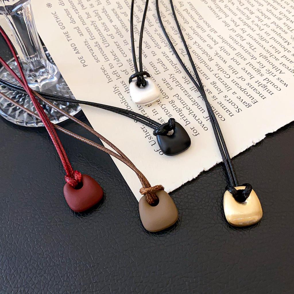 Korean Brushed Pendant Necklace: Women's Long, Versatile Black Cord Sweater Chain