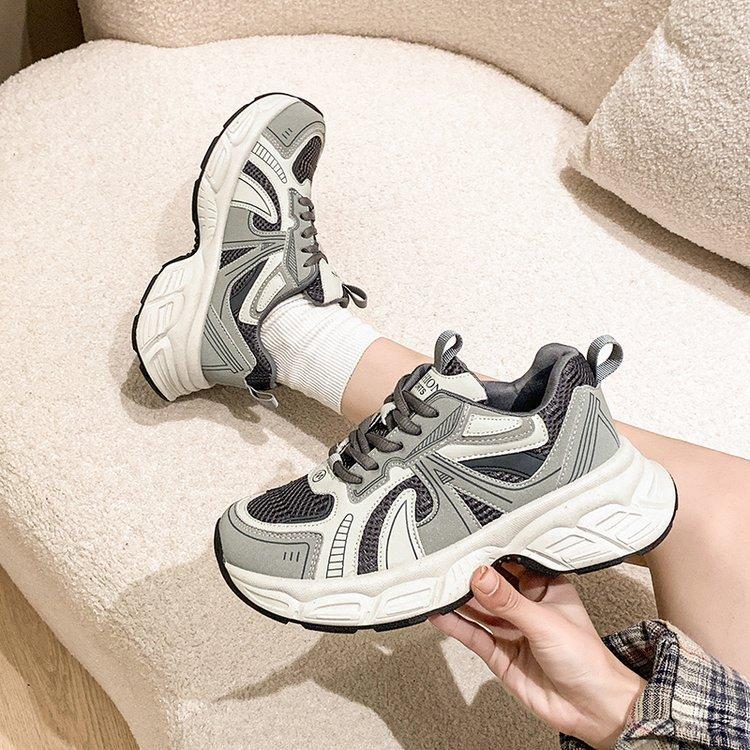 Maillard Leder-Sneaker Frühling und Herbst 2025 neue Plattform lässiges Laufen keine müden Füße leichte Sneaker