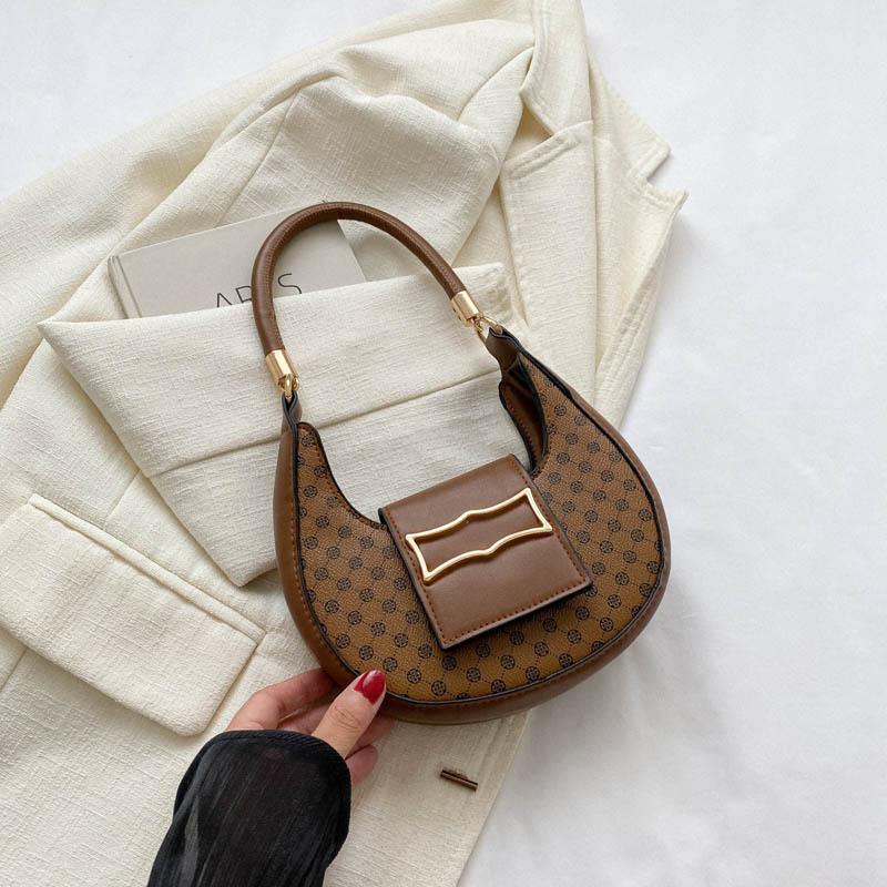 Simple Temperament Fashionable Handbag Autumn Commute Small Fresh Women Shoulder Armpit Bag Tide