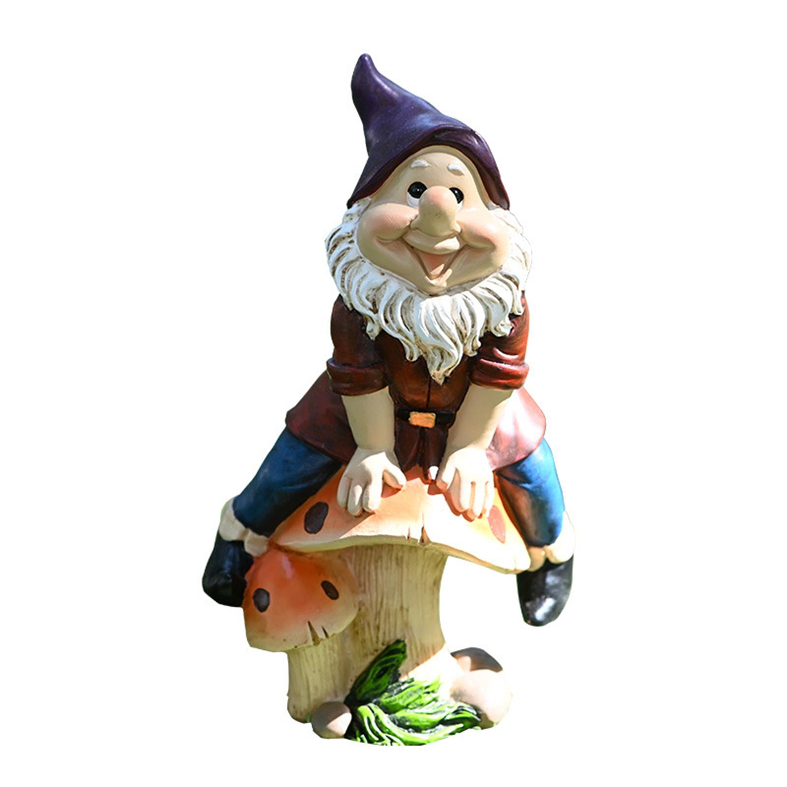 

Сад Gnome сидя на грибах лужайка Gnome Статуя для наружной