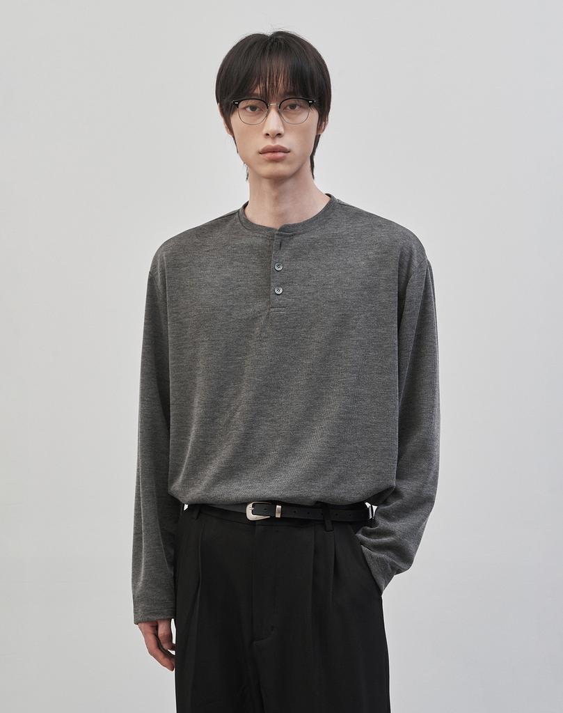 WORK ON BODY OFF Rested Semi-Overfit Henley Neck Knit [Charcoal]