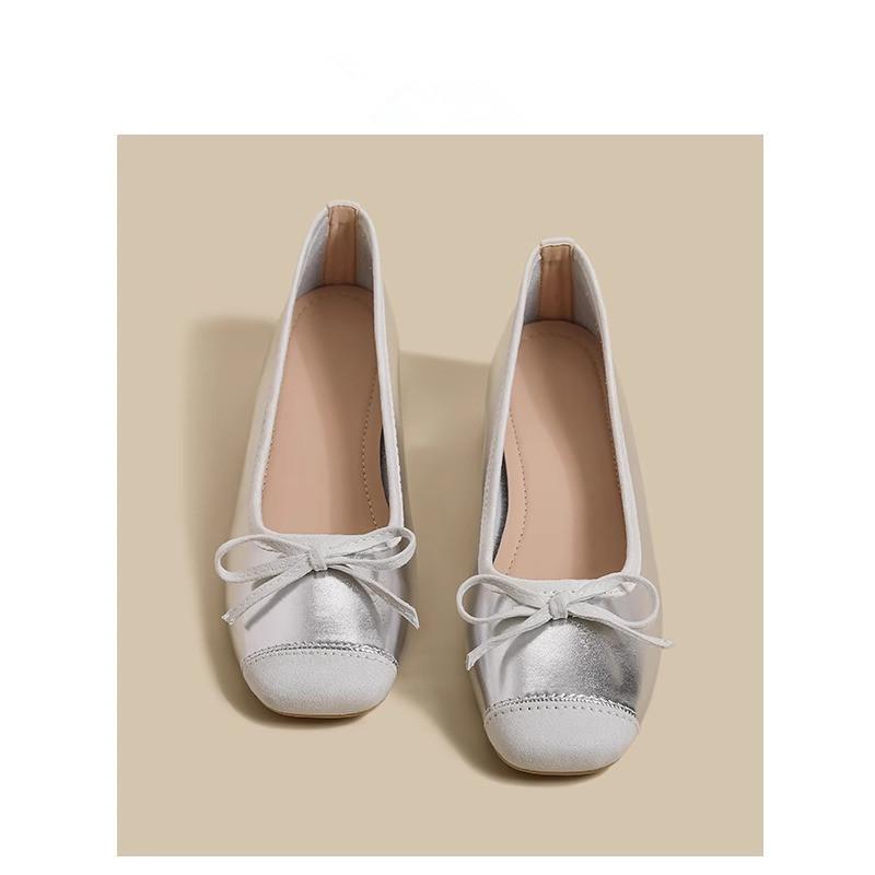 

Серебристые одинарные туфли женские летние 2025 года новые туфли Мэри Джейн с бантом на низком каблуке с квадратной головкой вечерние туфли с легким французским ртом на толстом каблуке 35 серебряный