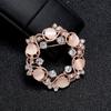 New Alloy Brooch High-end Sense Niche Women Spot High-end Pin Coat Suit High-end Versatile Corsage