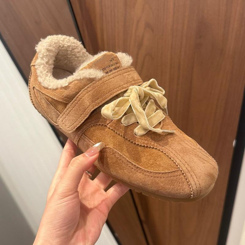 Fashion Winter New Flat Cotton Shoes Women's Fashion Round Head Splicing Suede Front Lacing Soft Sole Anti-slip Low-top Shoes