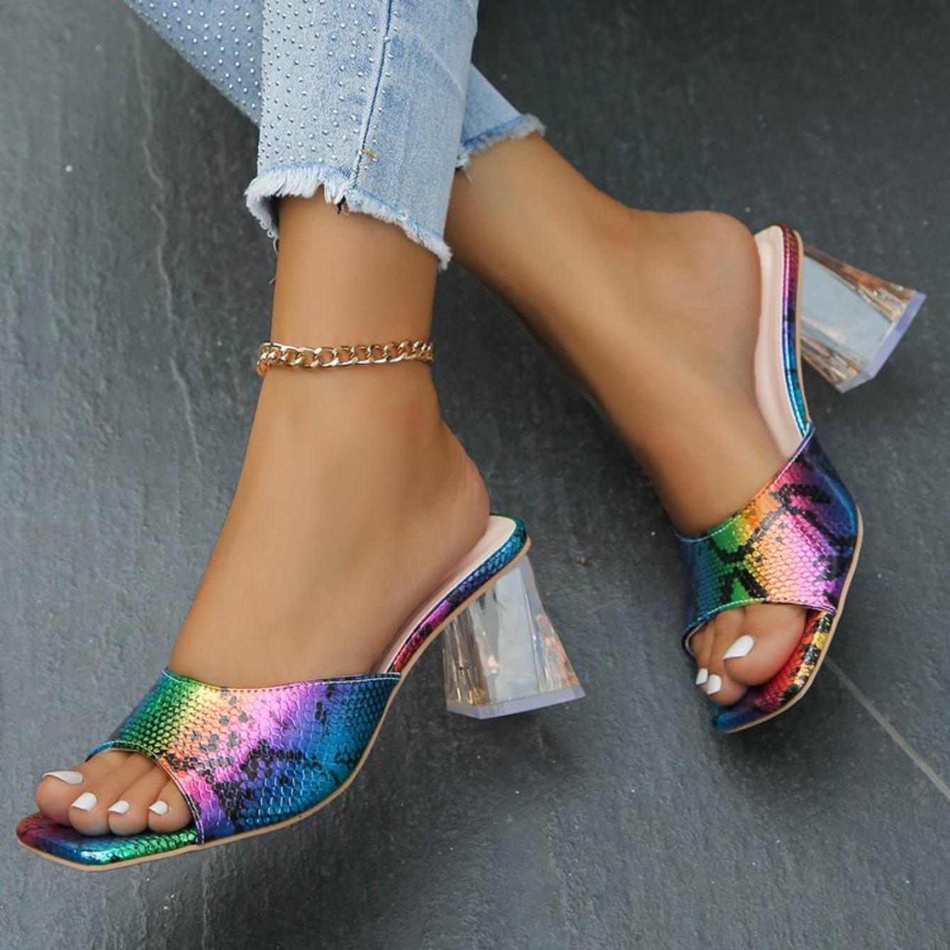 Женские сандалии 2024 года — фото 4