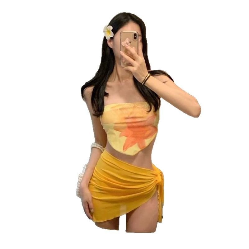 European and American Sexy Tube Top Bikini Women's Small Breasts Gather To Show White Yellow Orange Three-piece Hot Spring Vacation Swimsuit Women