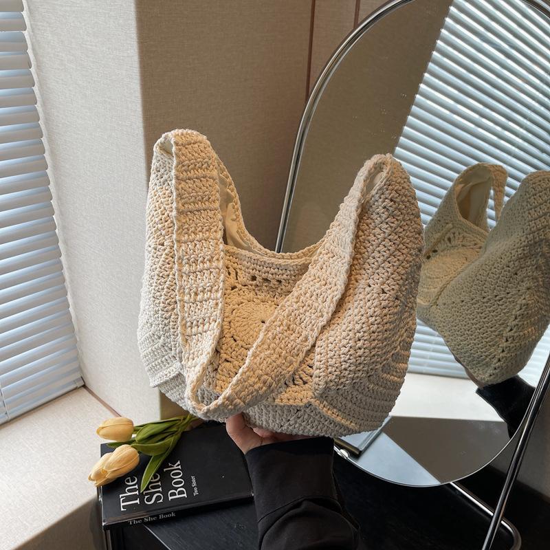 

Retro knitted tote bag women s new large-capacity shoulder bag vacation beach bag versatile leisure bag покинуть белый