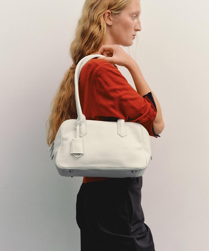 Taeseoul Curve Tote Bag (Cream)