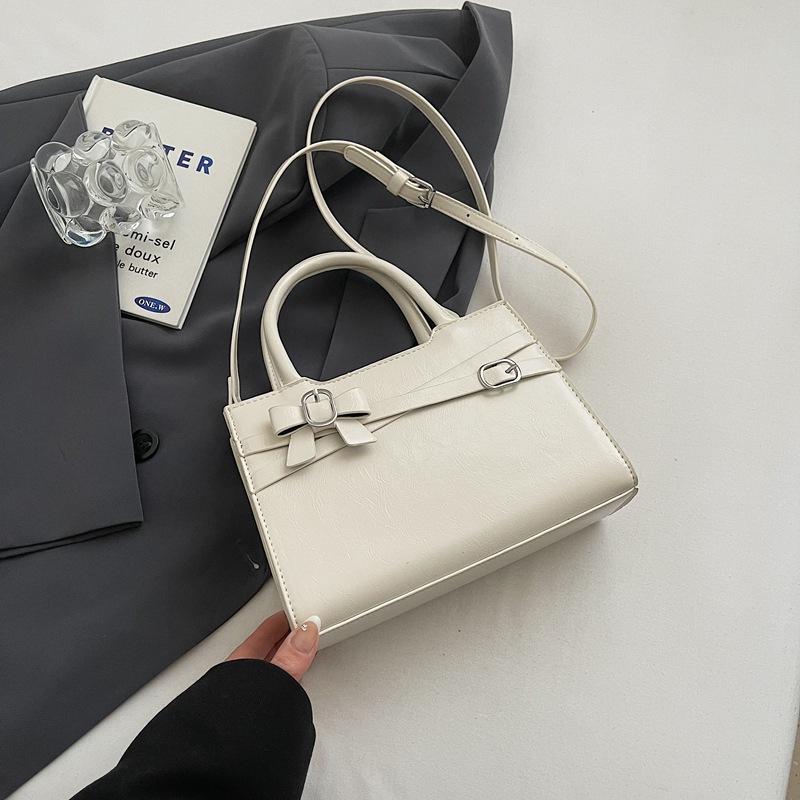 Premium Sense Niche Bag Women's Spring and Summer 2025 New Retro Shoulder Messenger Bag Casual Women's Portable Tote Bag