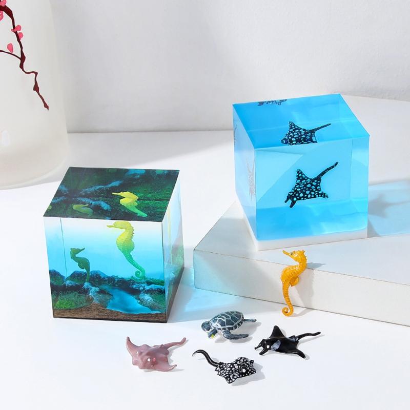 3D Diy Crystal Epoxy Material Filling Enclosed Marine Animal Model Micro Landscape Fish Sea for Turtle Material Accessor