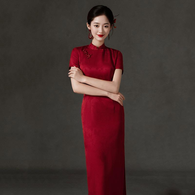 Red national style Chinese long cheongsam improved young women's retro slim waist bridal toasting clothes return door clothes