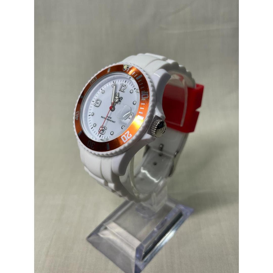Used [Working watch] Ice watch white & red divers new/unused?