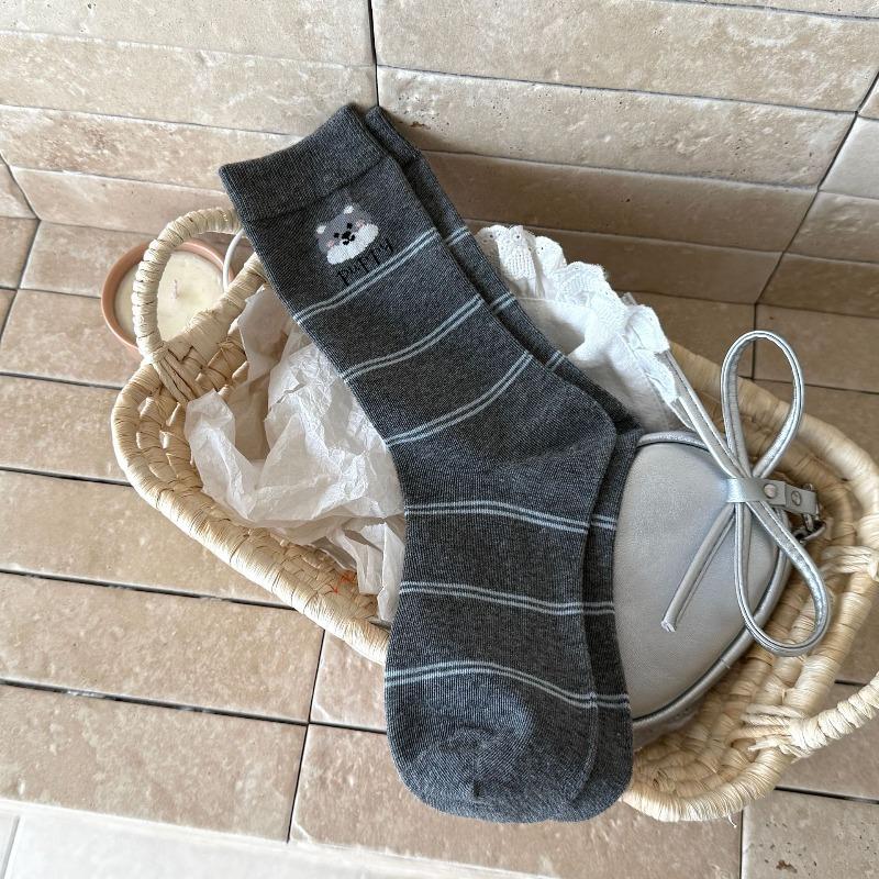 Female Autumn Versatile Cartoon Cute Puppy Embroidery Boneless Drum Pile Pile Cotton Socks