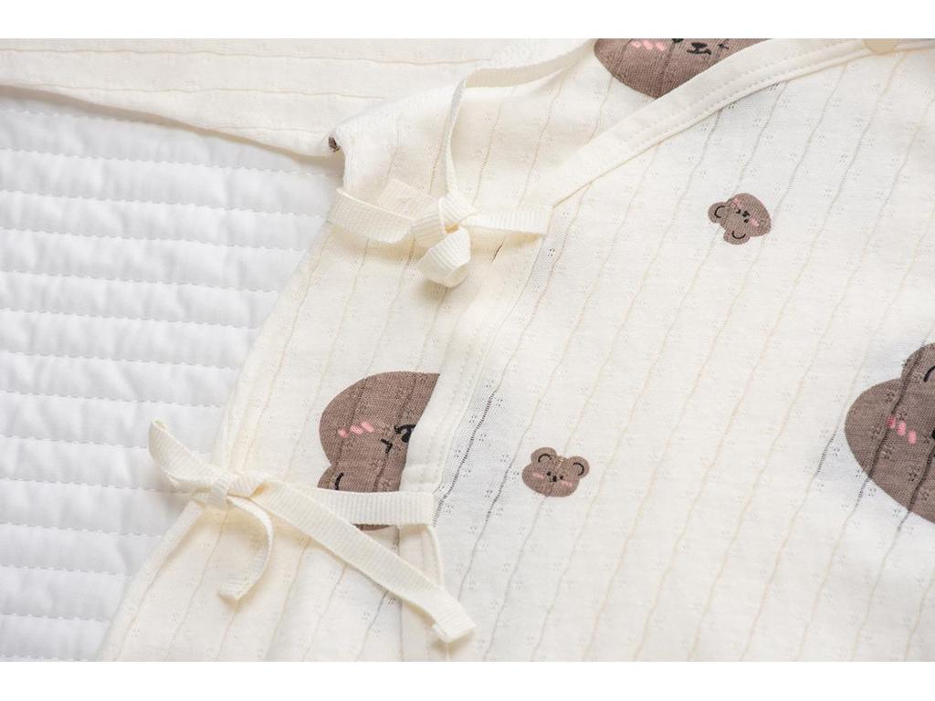 Nyfødt Sommer Ultratynn Langermet Ren Bomull Romper med Magebeskyttelse – Pustende Klasse A for Klimaanleggskomfort.