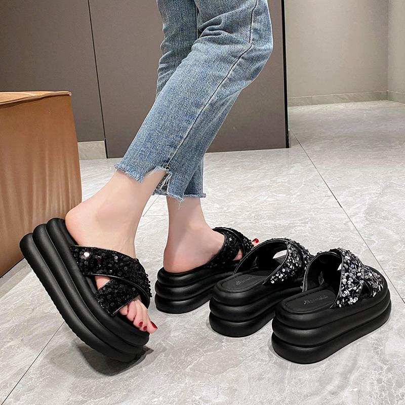 Mode Sommer Bling Hausschuhe Damen Chunky Sandalen 2024 Mode Damen 7CM Keile Plateau Schuhe Frau Offene Zehen Flats Strand Flip Flops