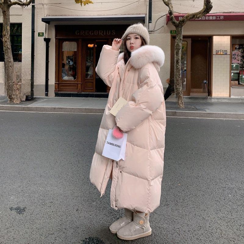 Pink big fur collar cotton-padded clothes for women, loose knee-padded clothes in winter, long warm and thickened cotton-padded jacket.