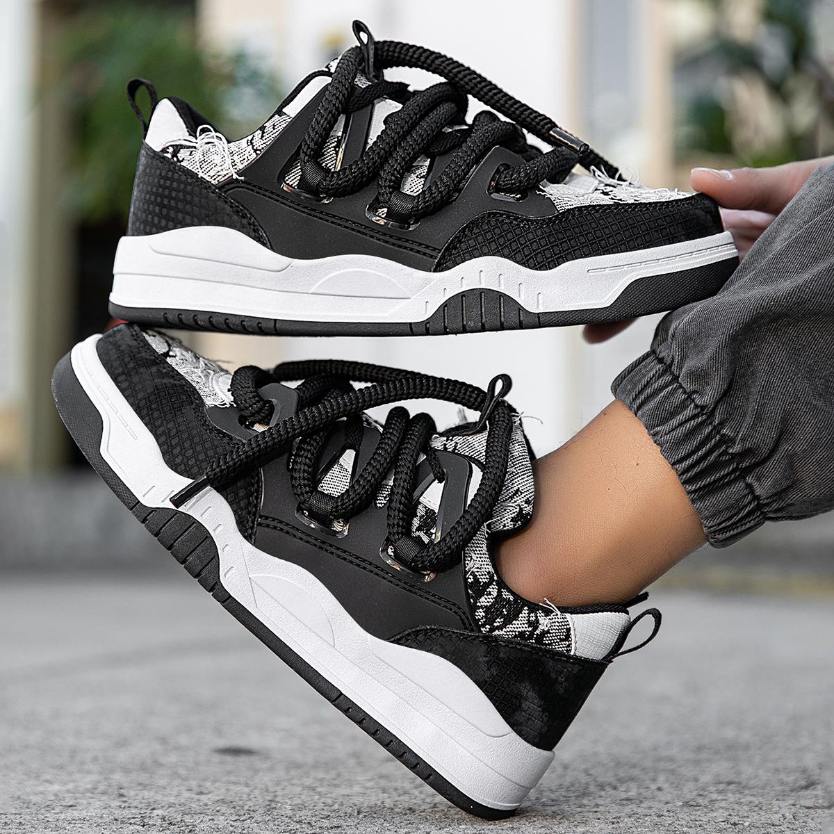 

Женские кроссовки для регби, бега, баскетбола, тенниса, бадминтона, повседневная обувь для школьников и студентов, легкие кроссовки для пар, большие размеры 36-47 EU: 47 чёрный