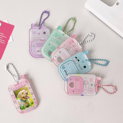 Akryl Mini Kort Hållare Söt Tecknad Telefon Badge för ID-foton Nyckelring Display Hårt Skyddande Hölje för Skola Kontor & Samlarobjekt
