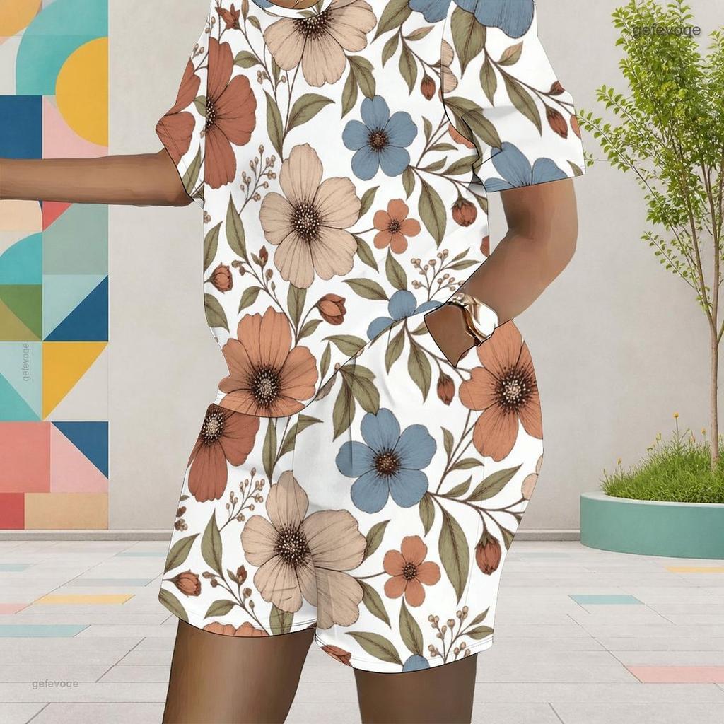 Women Plus Size White Floral Printed Round Neck Short Sleeve Top And Pocket Shorts Two Piece Set