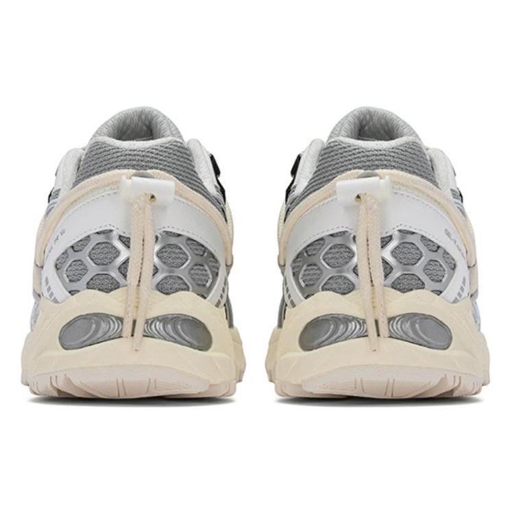 New Asics Gel Kahana Tr V2 'Silver Cream' 1203A557-021