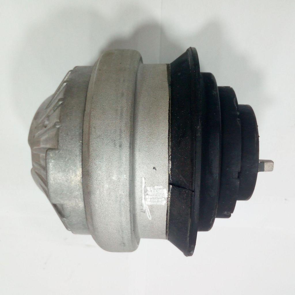 Engine Mount Rubber Bushing for Mercedes-Benz W220 Transmission