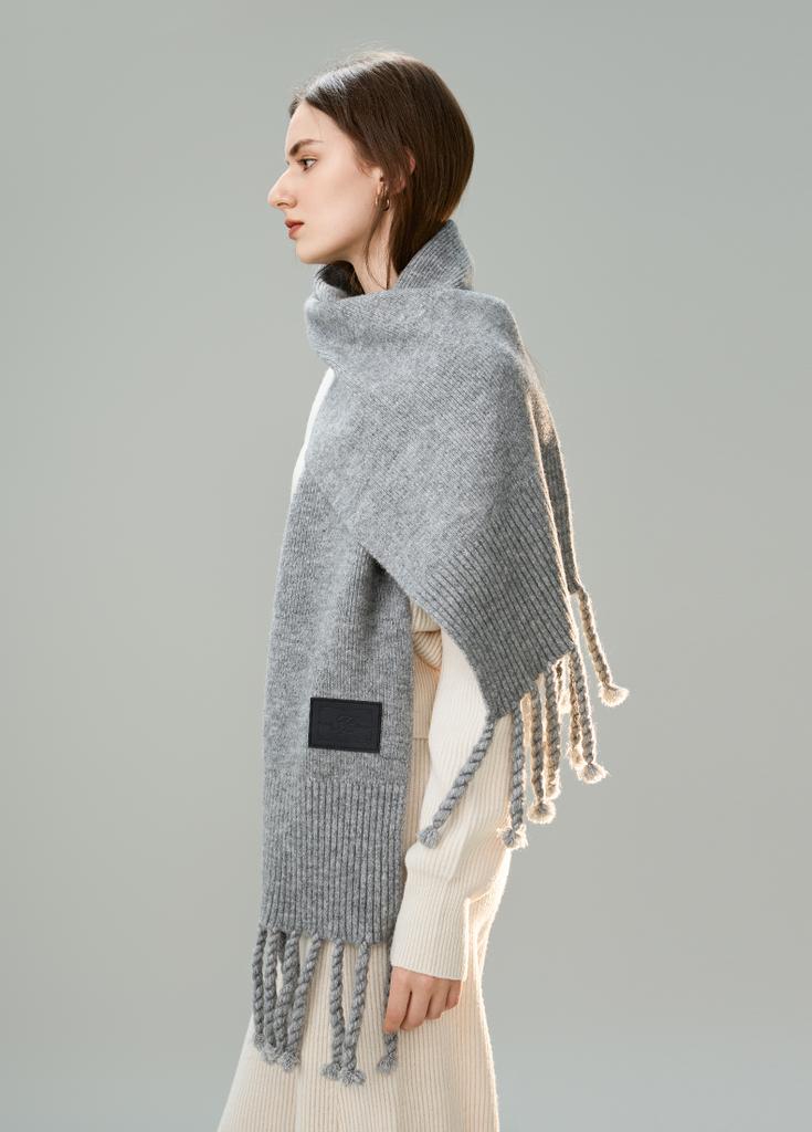 ELLE Knitted Scarf Women's Autumn and Winter Outdoor Warm and Fashionable Large Tassel Versatile Thick Woolen Neck New Style
