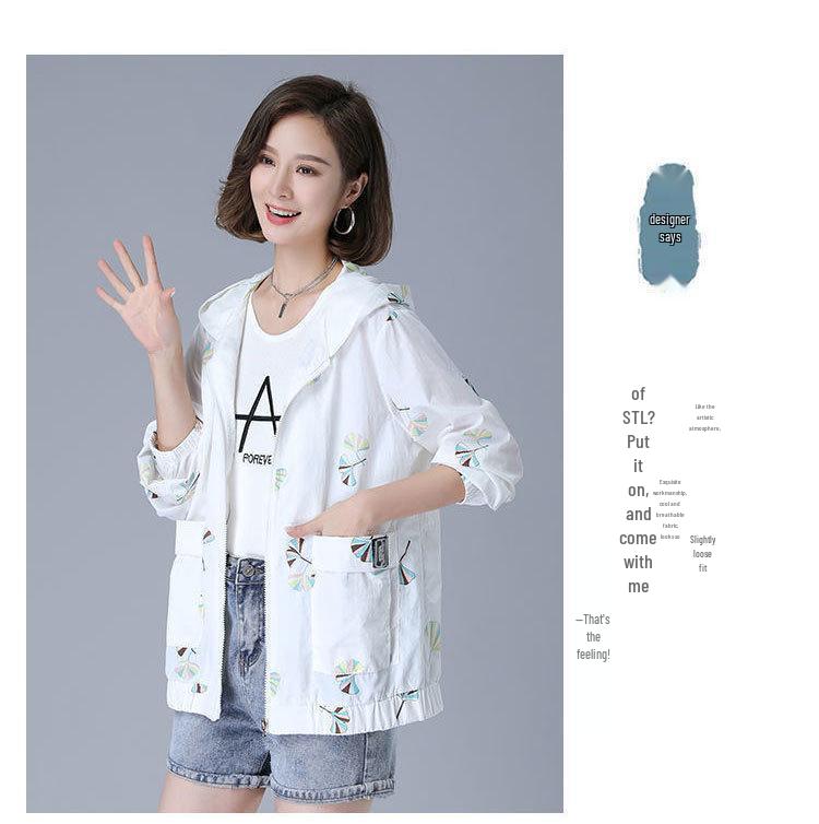2025 Summer Hooded UV Protection Jacket for Middle-aged and Elderly Women: Loose Fit with Printed Design