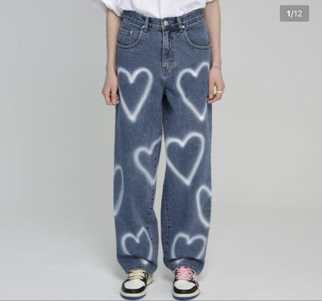 

[USED] Heart Denim Pants worn by Hyunjin